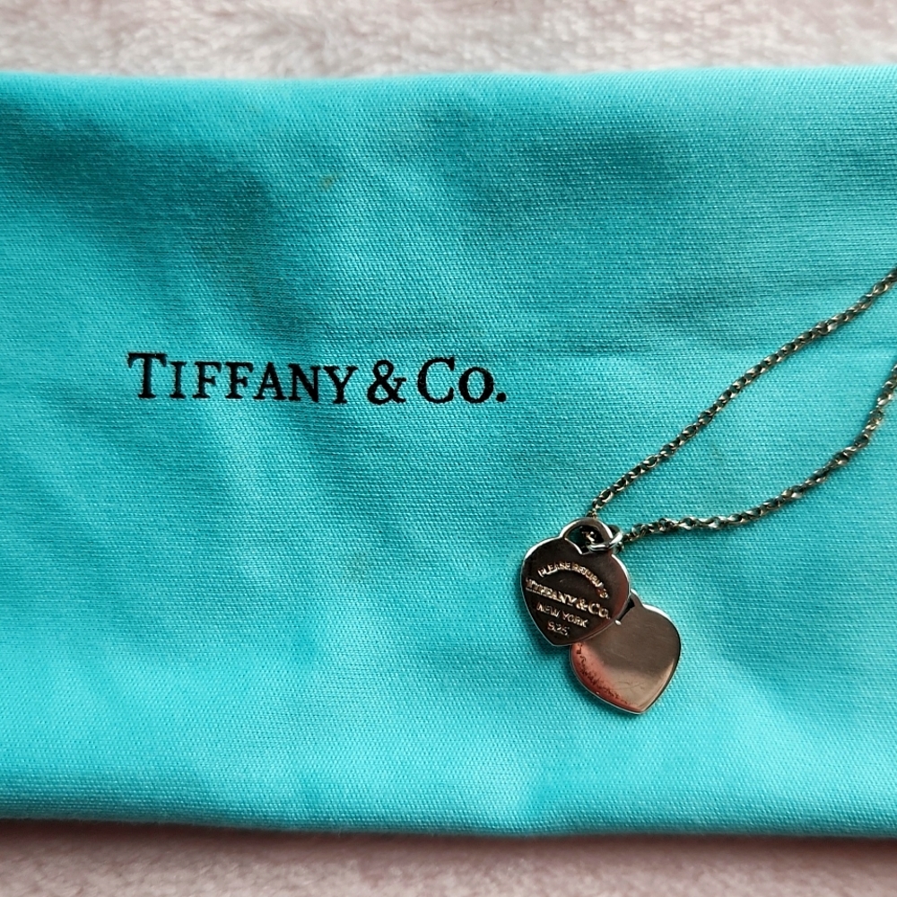 Small "return to Tiffany's" heart necklace